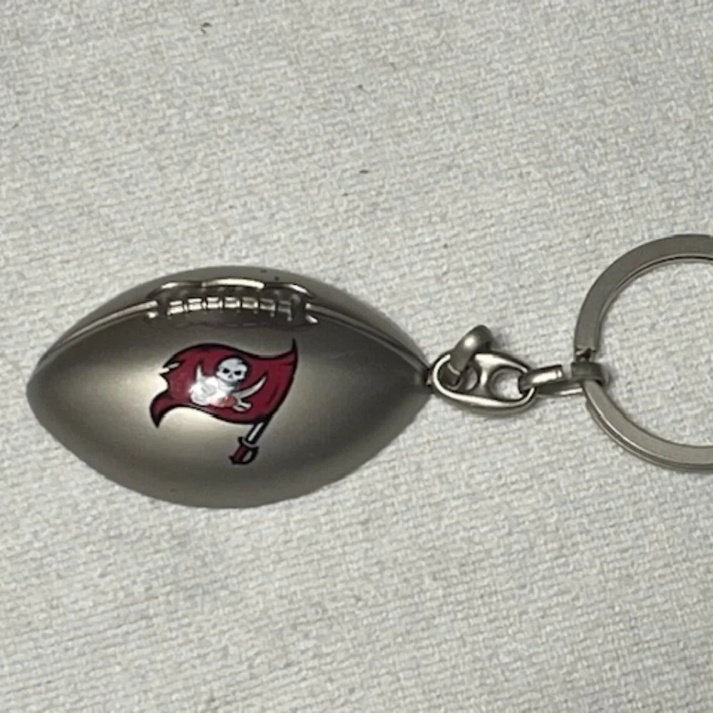 Tampa Bay Buccaneers NFL Football Shaped Key Chain Key Ring 4